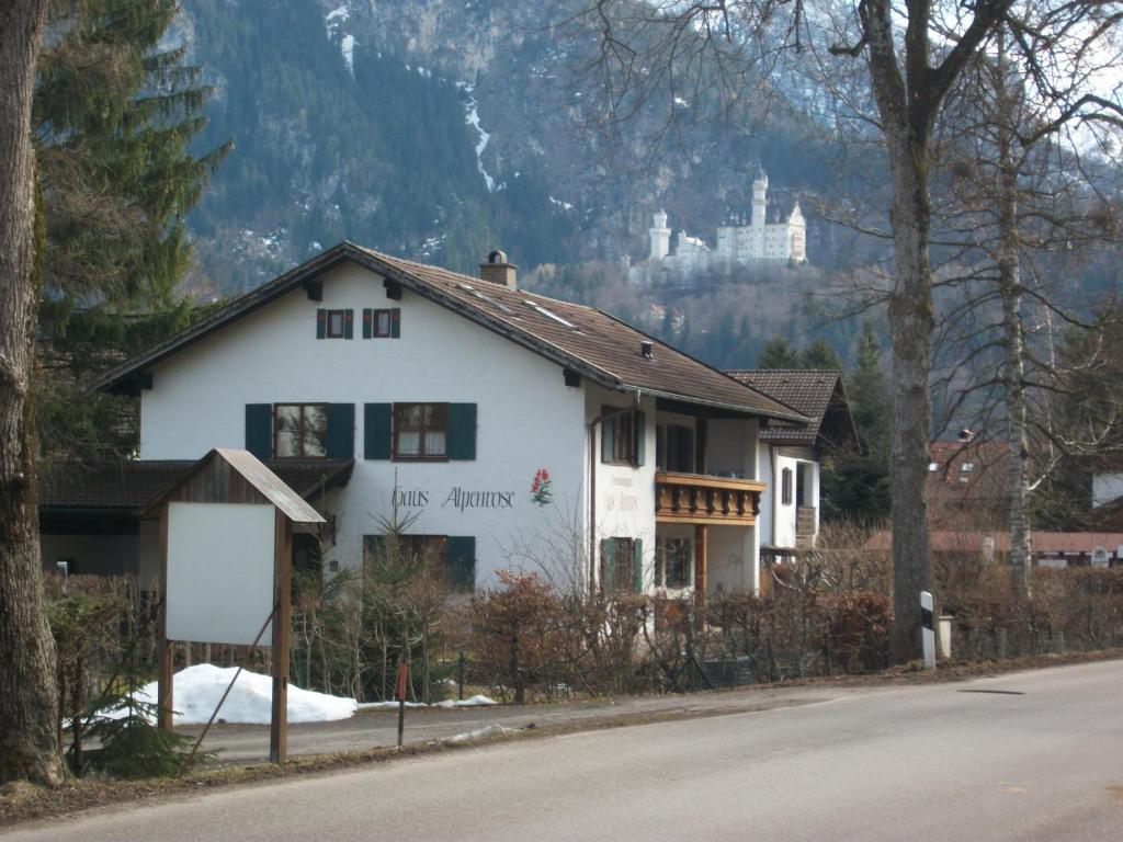 Apartamento Haus Alpenrose Schwangau Exterior foto